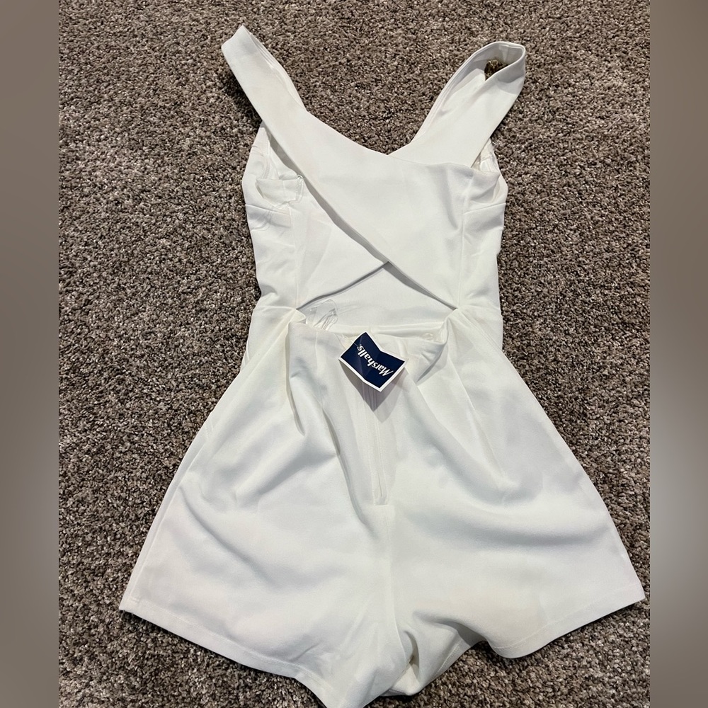 NEW Romper - Picture 2 of 2